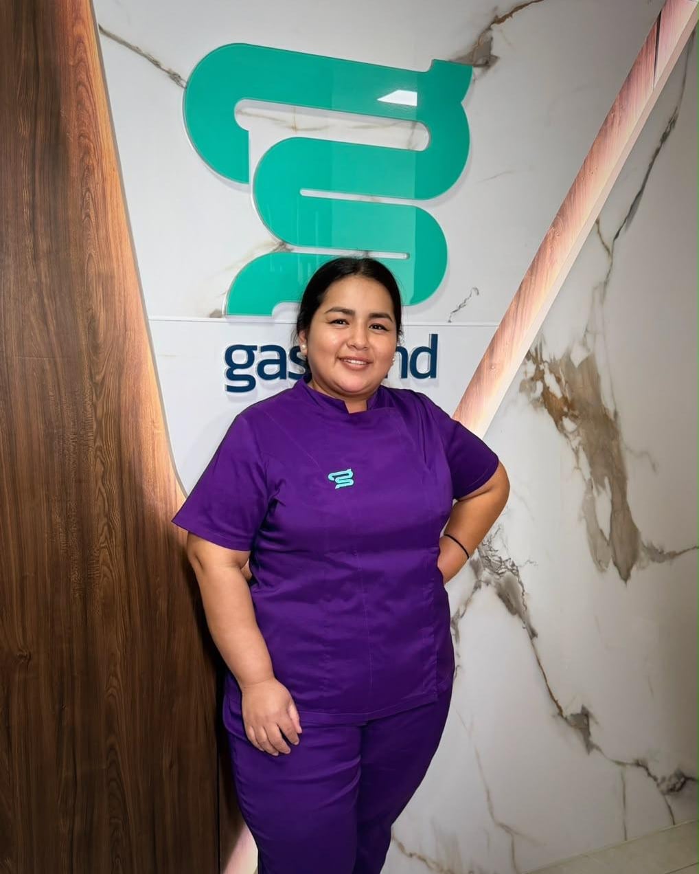 Aux. Elba Posligua, Auxiliar de Enfermería GASTREND